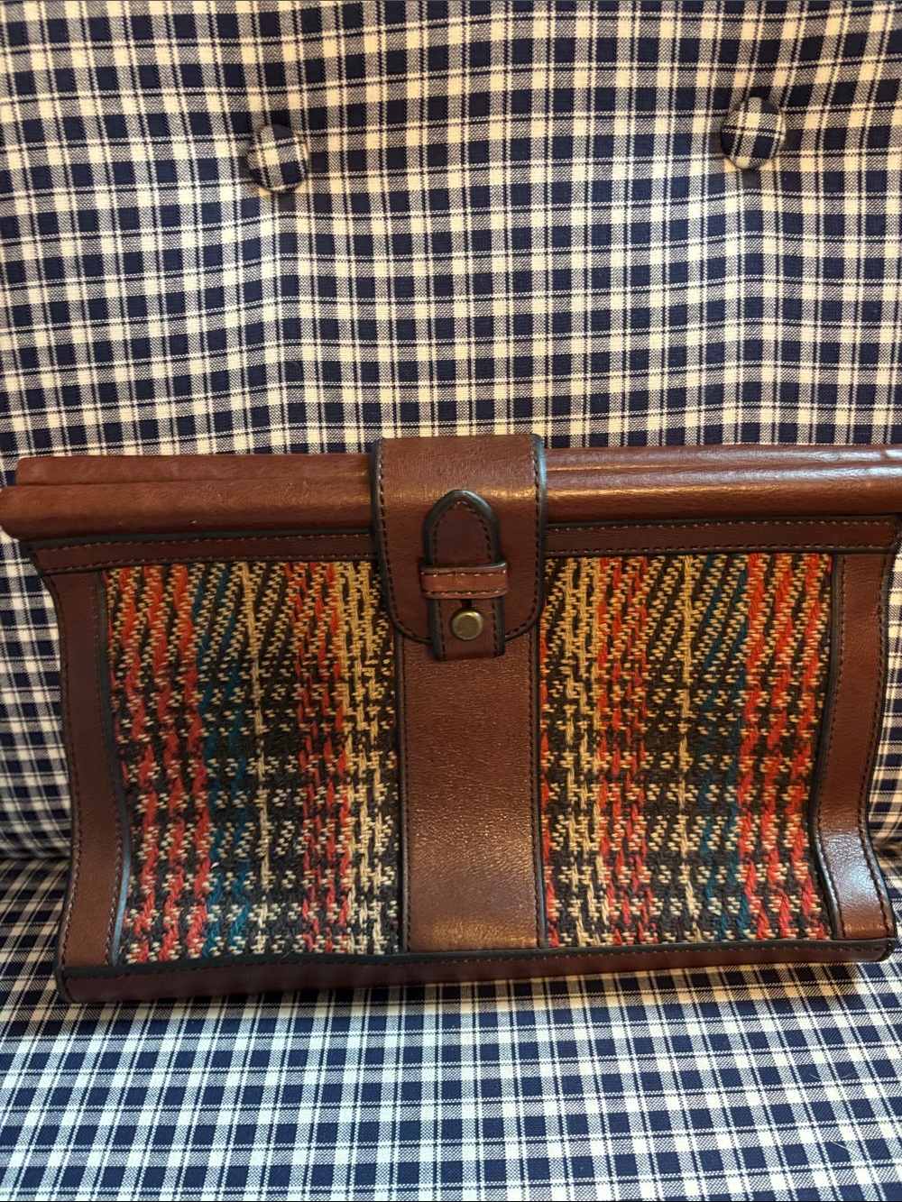 Fossil vintage reissue Brown Leather tweed Clutch